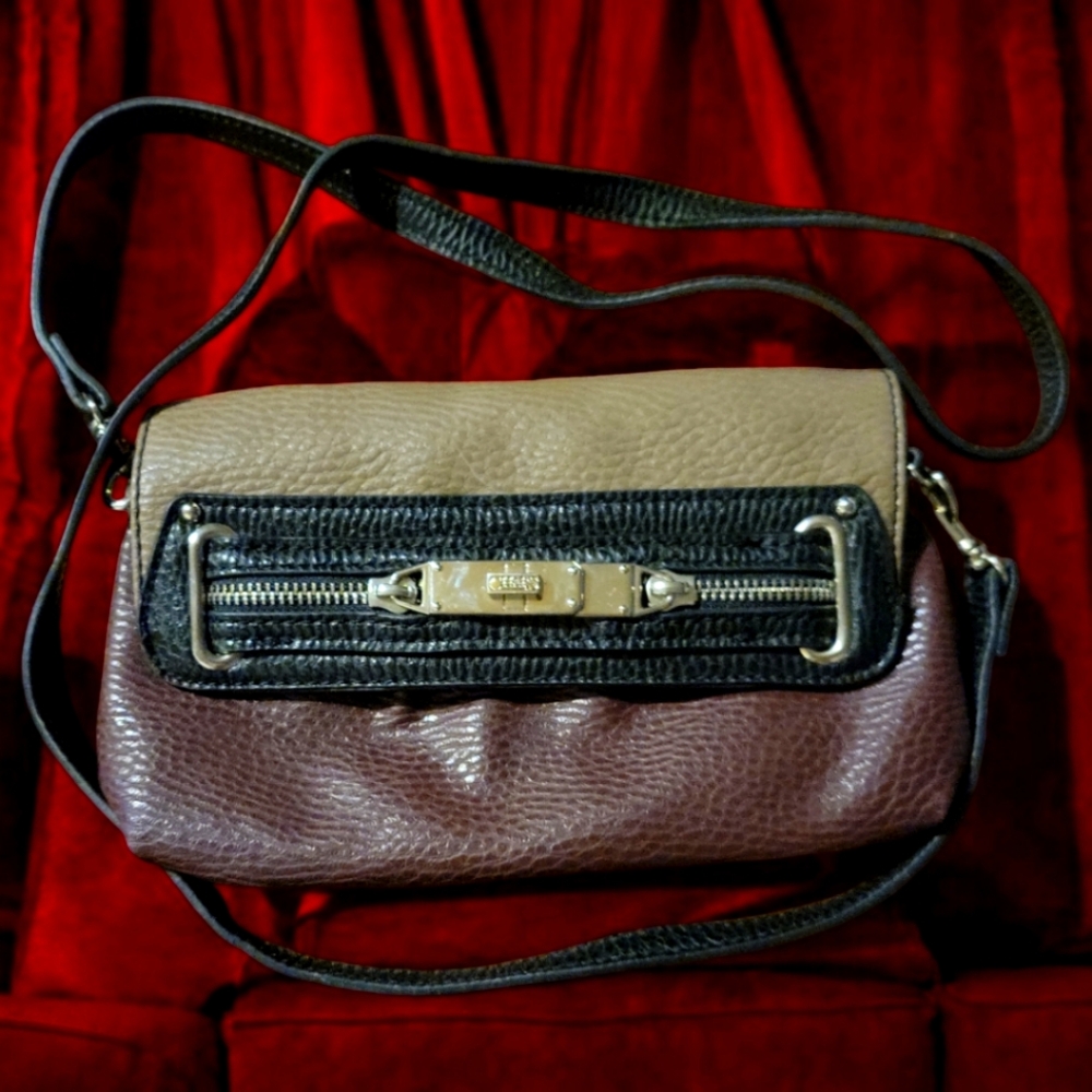 Ralph Lauren Chaps Alexa Wristlet Clutch Vegan Leather Purse Cross Body Wallet